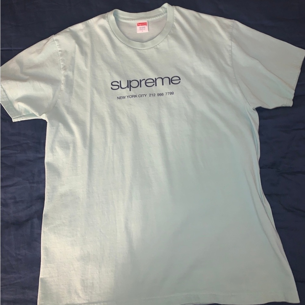 Supreme t shirt